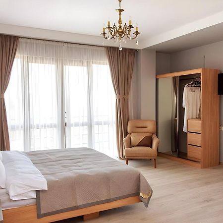 Tbilisi Mare Hotel Buitenkant foto