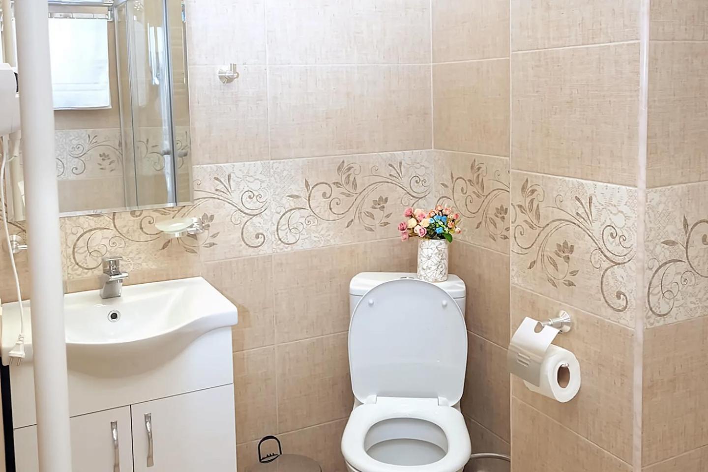 Tbilisi Mare Hotel Buitenkant foto