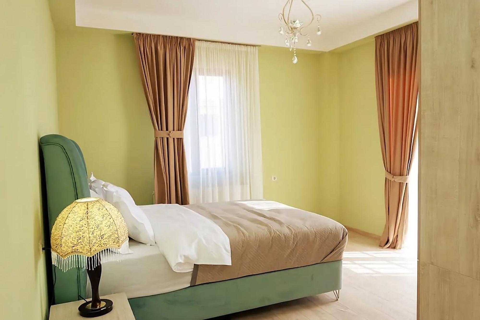 Tbilisi Mare Hotel Buitenkant foto