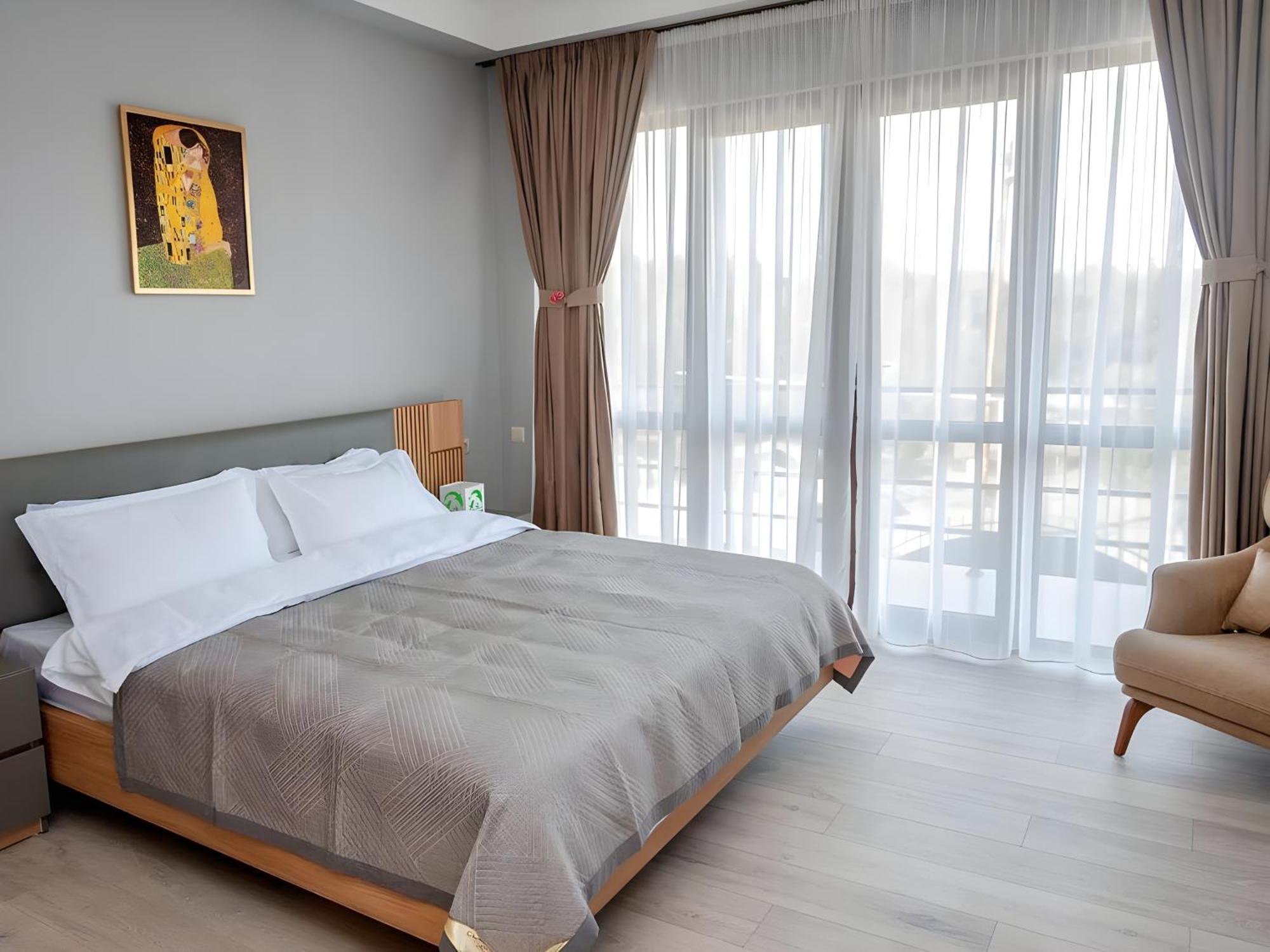 Tbilisi Mare Hotel Buitenkant foto